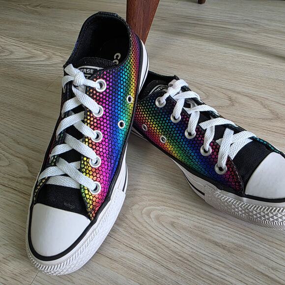 Converse Chuck Taylor All-Star Kaleidoscope Rainbow Low Top Sneakers Women Sz 6 - Picture 2 of 11